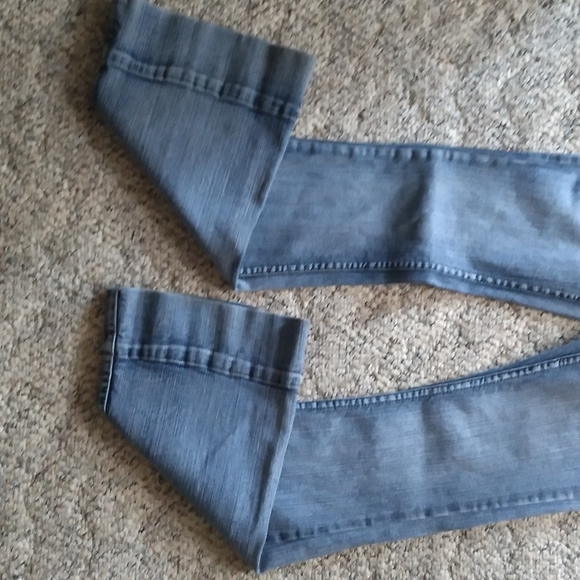 Jeans - Picture 3 of 4